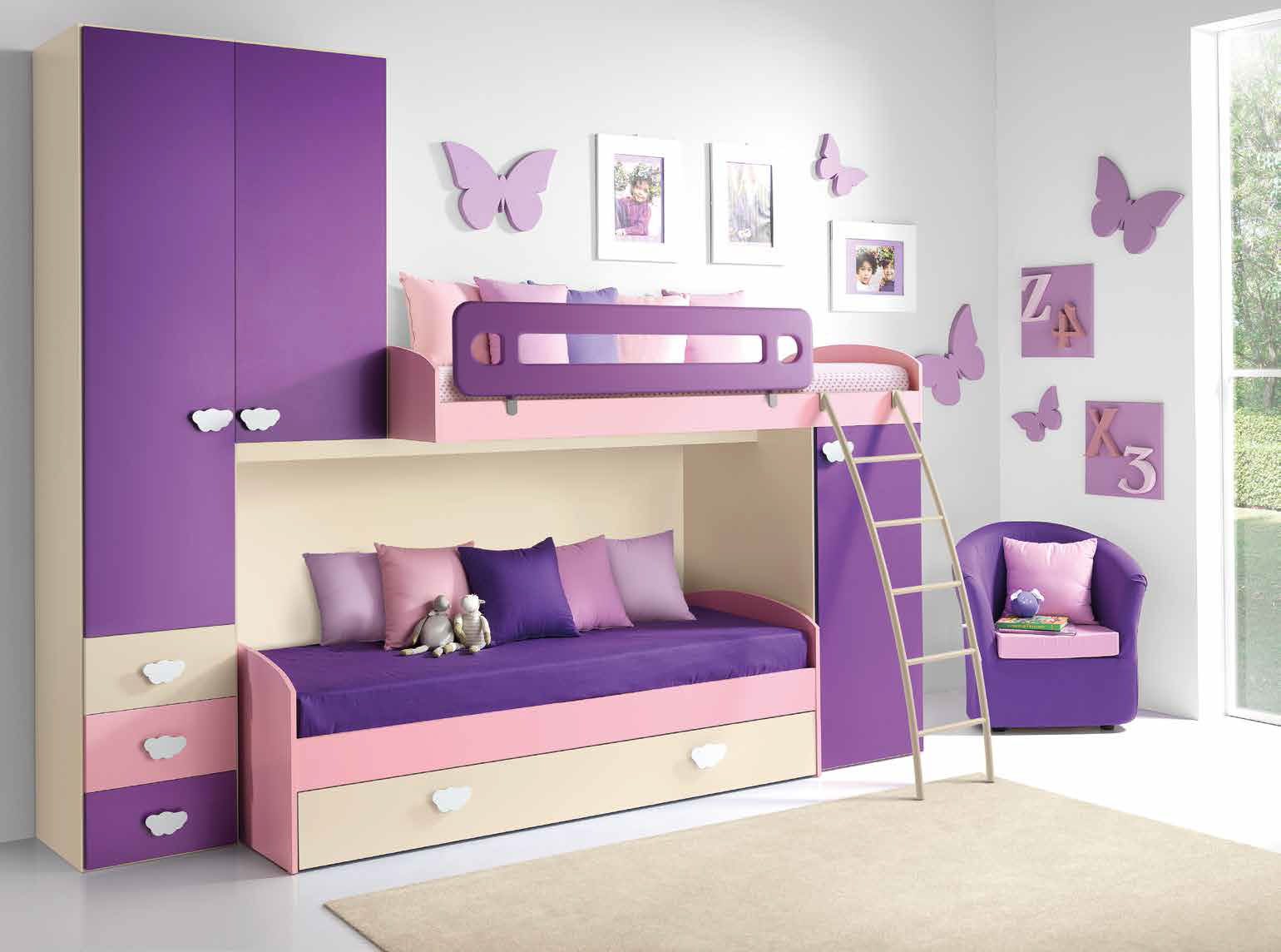 Детская мебель фиолетовая