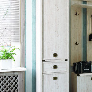 Шкаф с витриной Tiffany вудлайн кремовый
