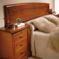 Кровать с деревянным изголовьем Marion